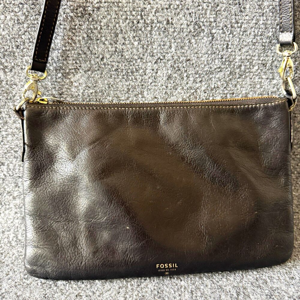 Fossil Black Pebbled Crossbody Bag Zip Closure Detachable Strap Lined